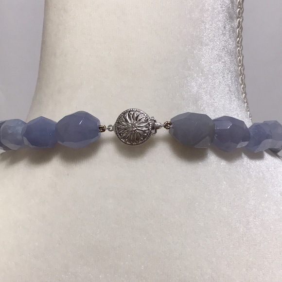 GEM TREASURES BLUE CHALCEDONY BEAUTIFUL 14K WHITE GOLD CLOSURE STONES NECKLACE - Picture 2 of 11